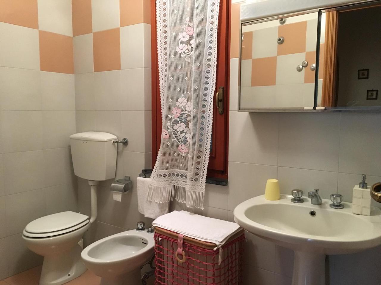Le Ginestre Apartment